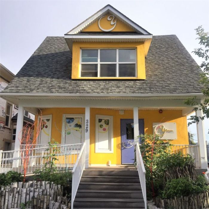 Yann Haute Patisserie - Calgary