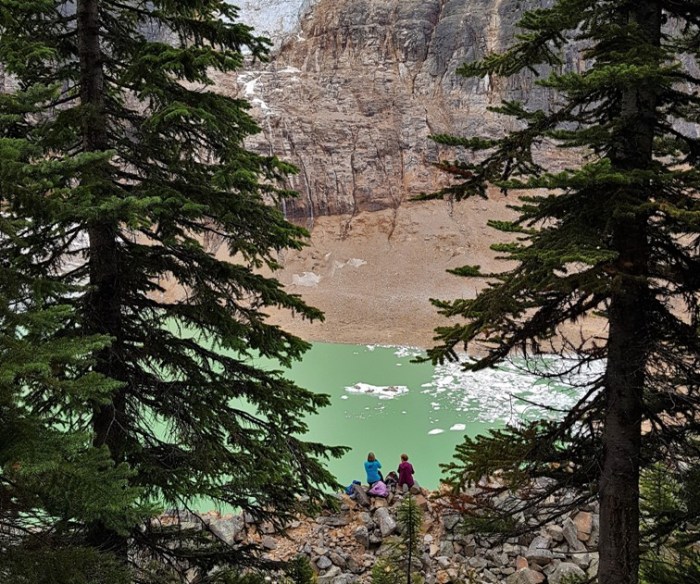 Picnic near Angel Glacier